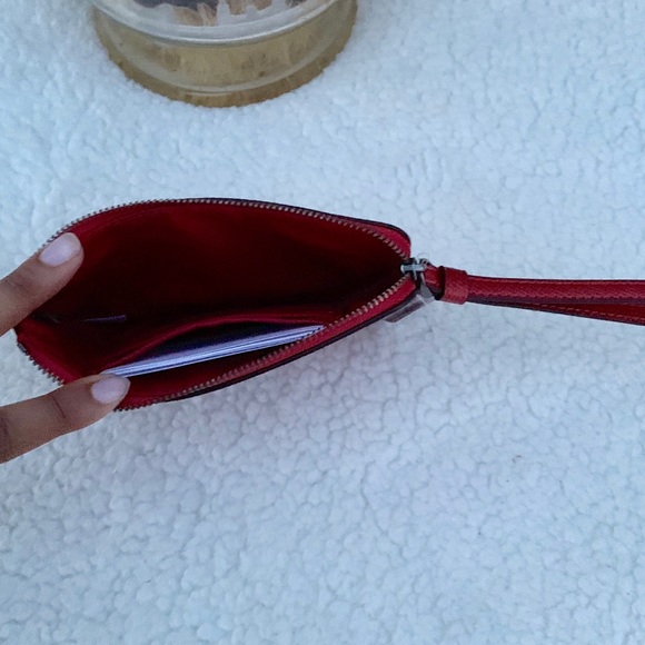 Coach Wallet Wristlet F15154 - Red - Picture 3 of 3